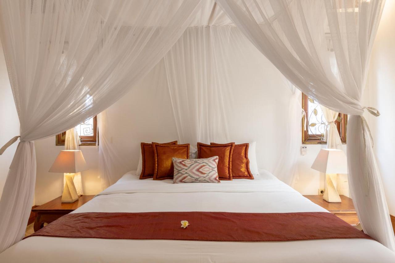 Villa Poppy Seminyak Экстерьер фото